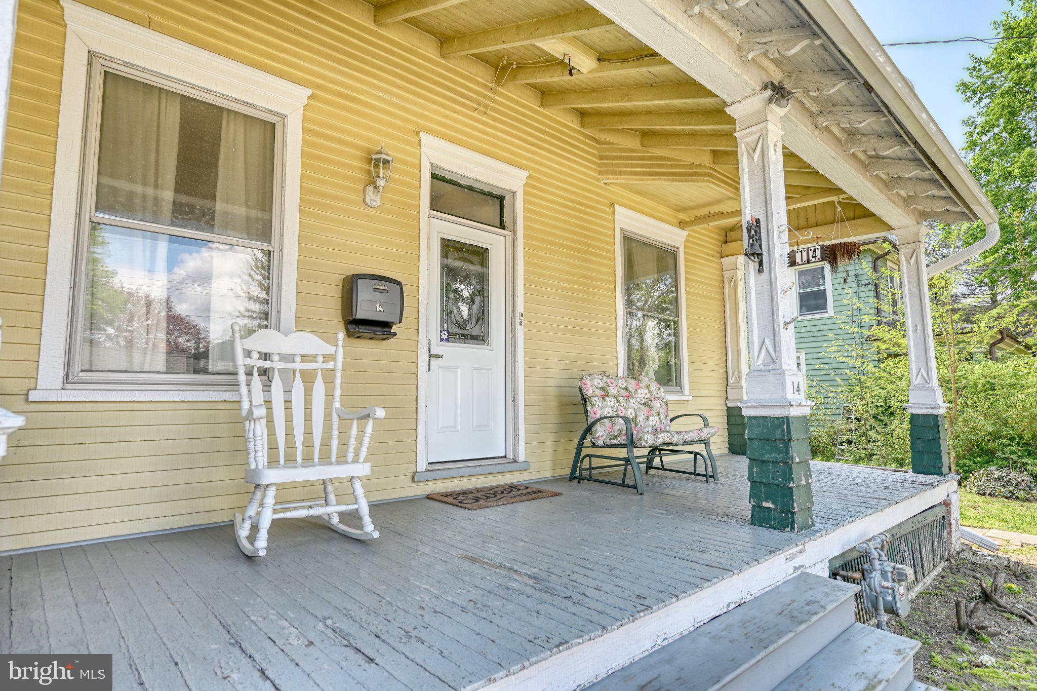 14 E CHESTNUT STREET