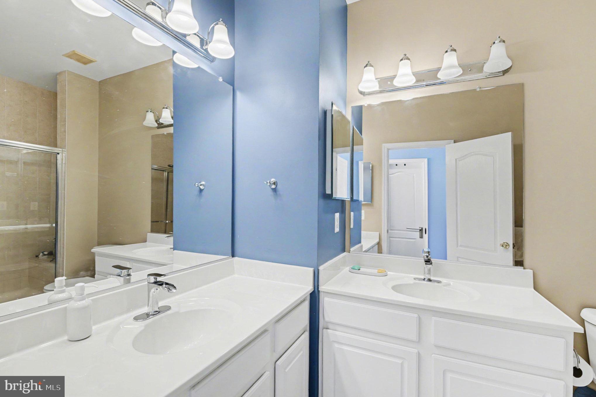 RUSSETT - Residential