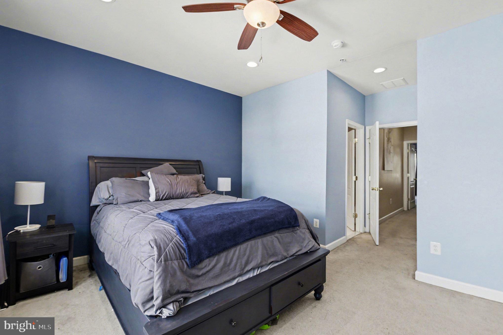 RUSSETT - Residential