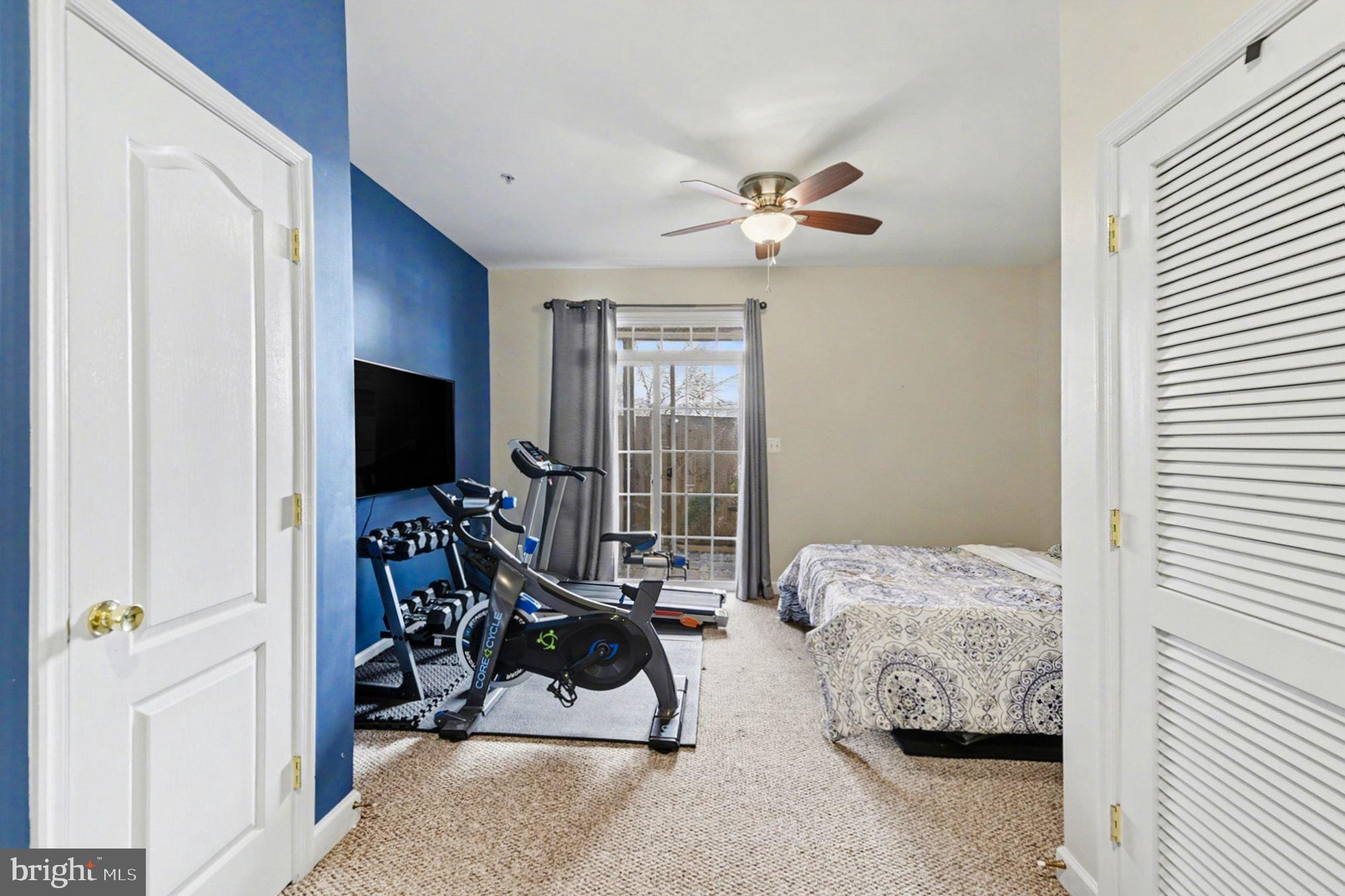 RUSSETT - Residential