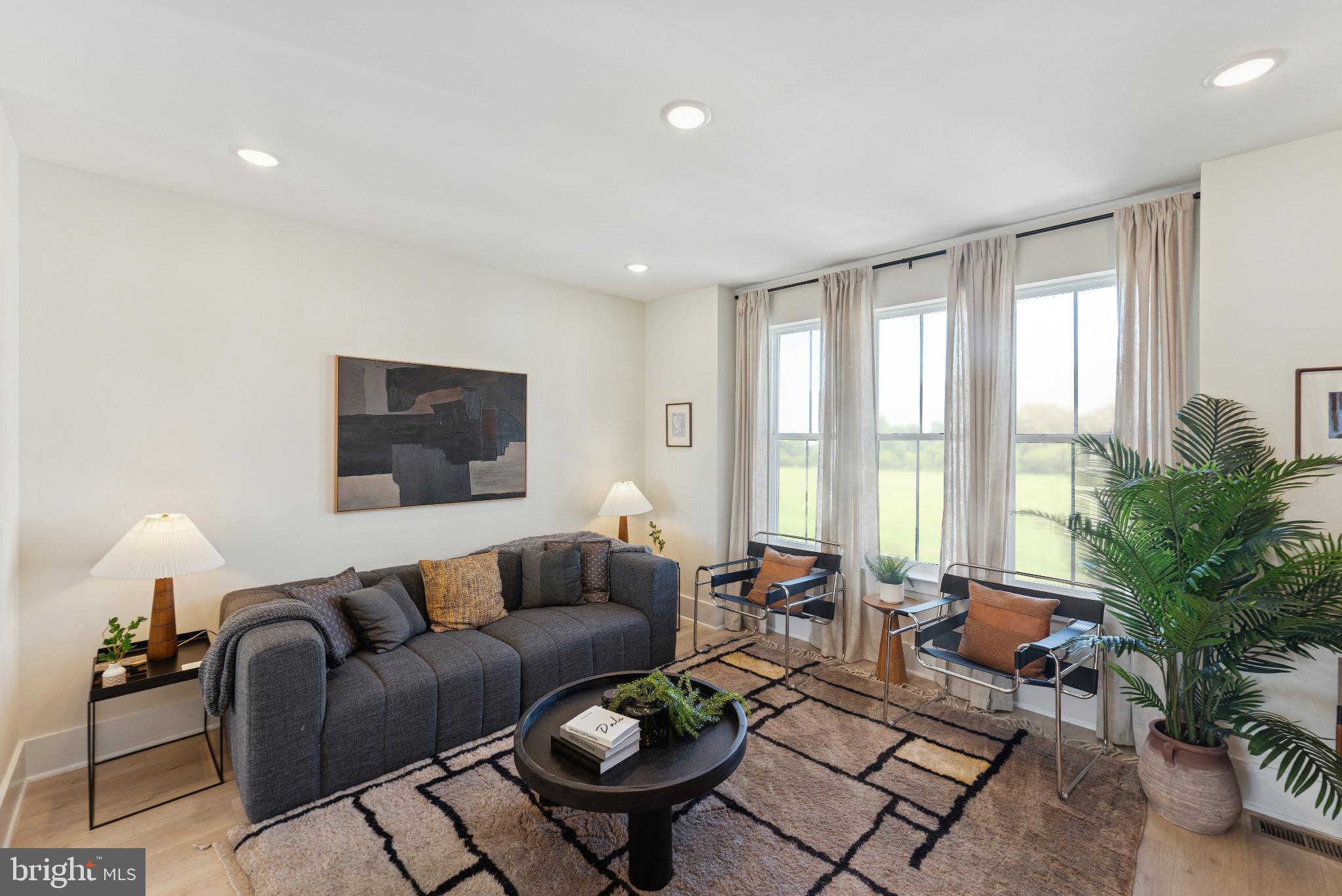 THE GROVE AT JACKSON VILLAGE - Residential