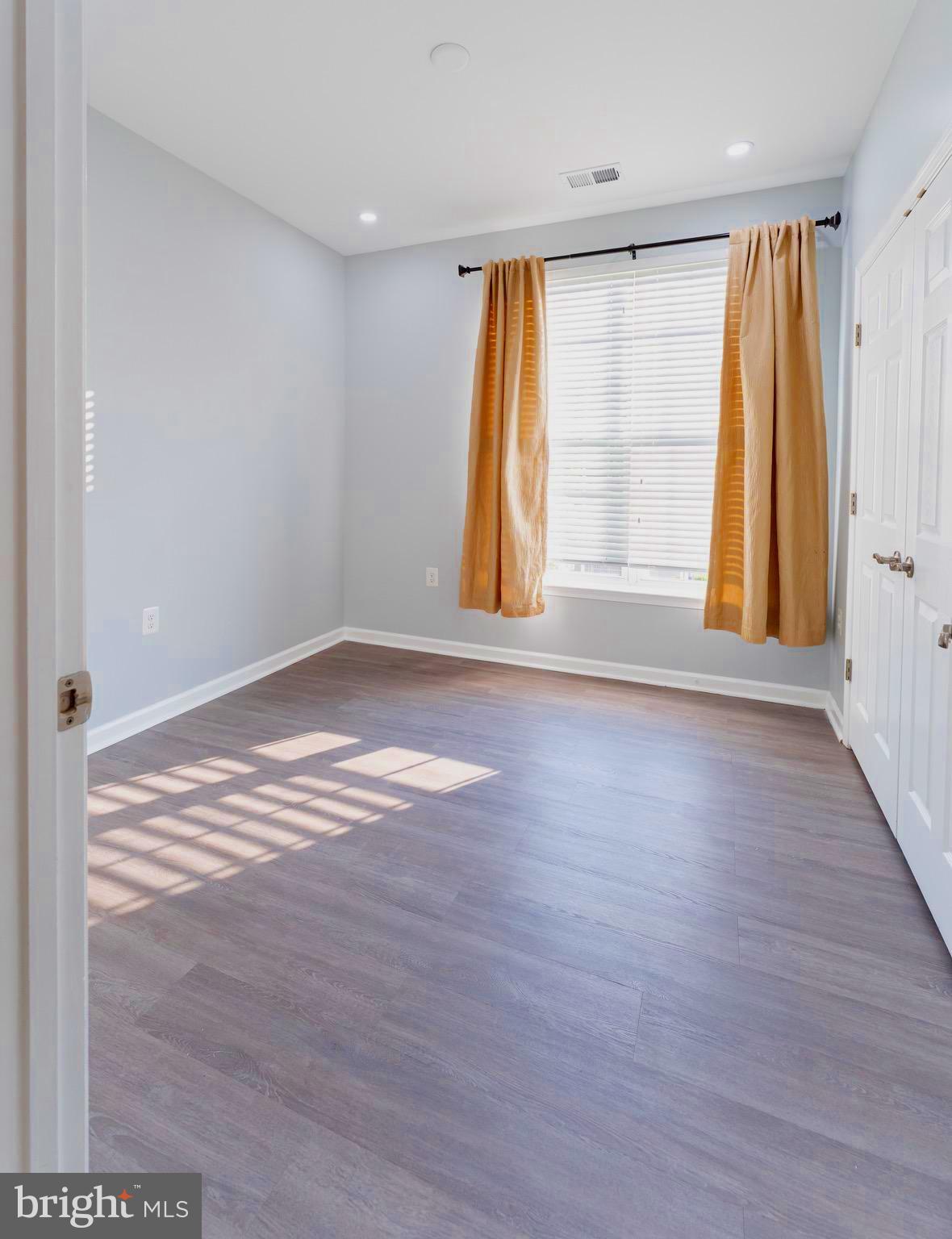 NORBECK CROSSING - Residential Lease