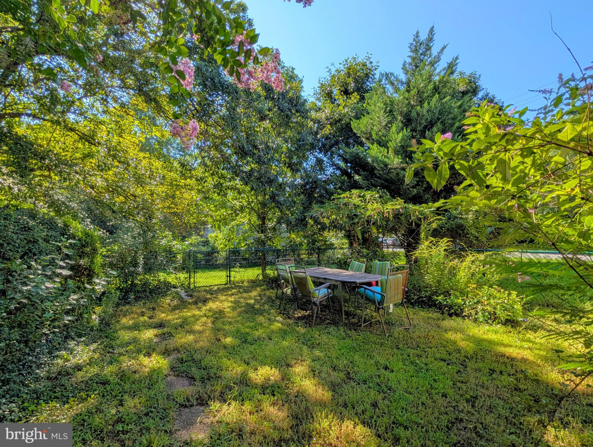 8 LAUREL HILL ROAD C