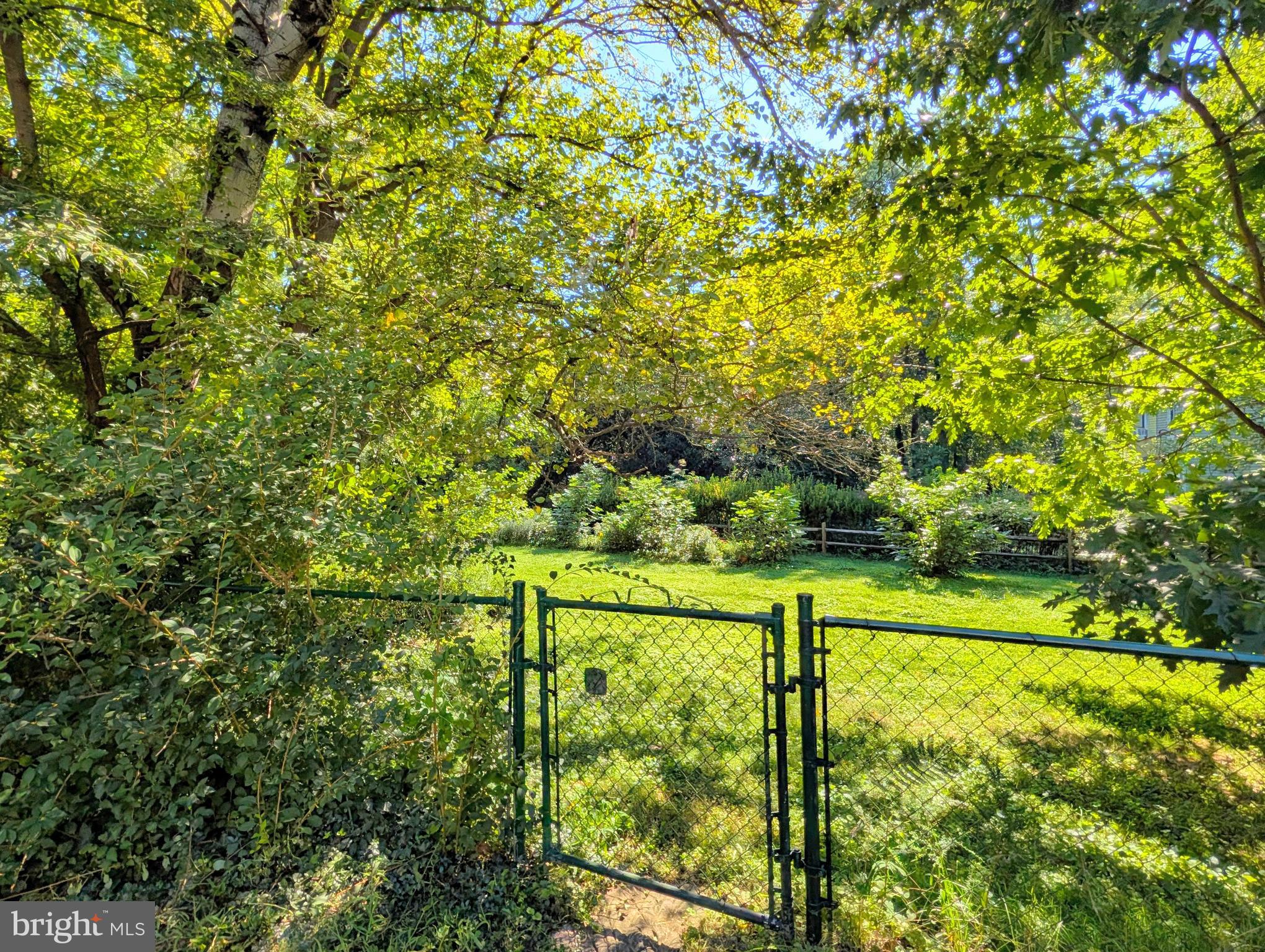 8 LAUREL HILL ROAD C