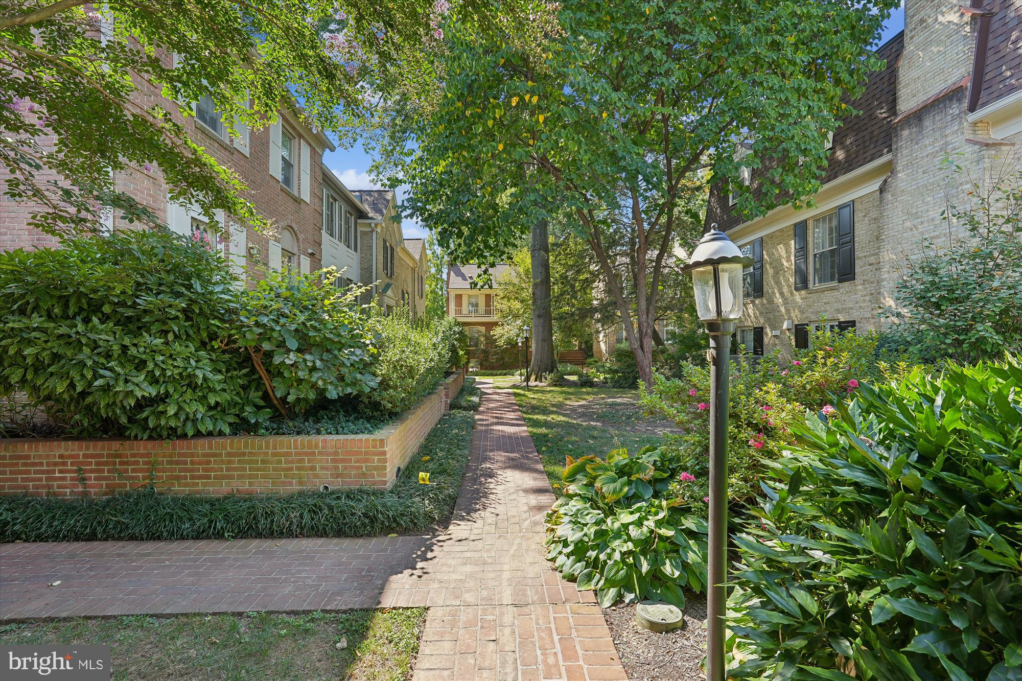 CREST OF WICKFORD - Residential