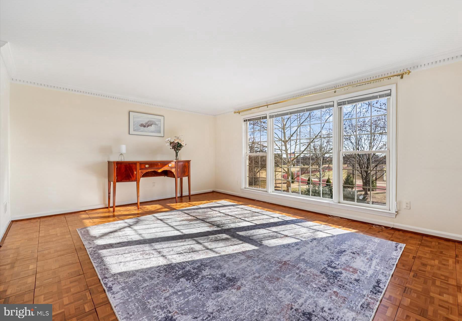 CREST OF WICKFORD - Residential