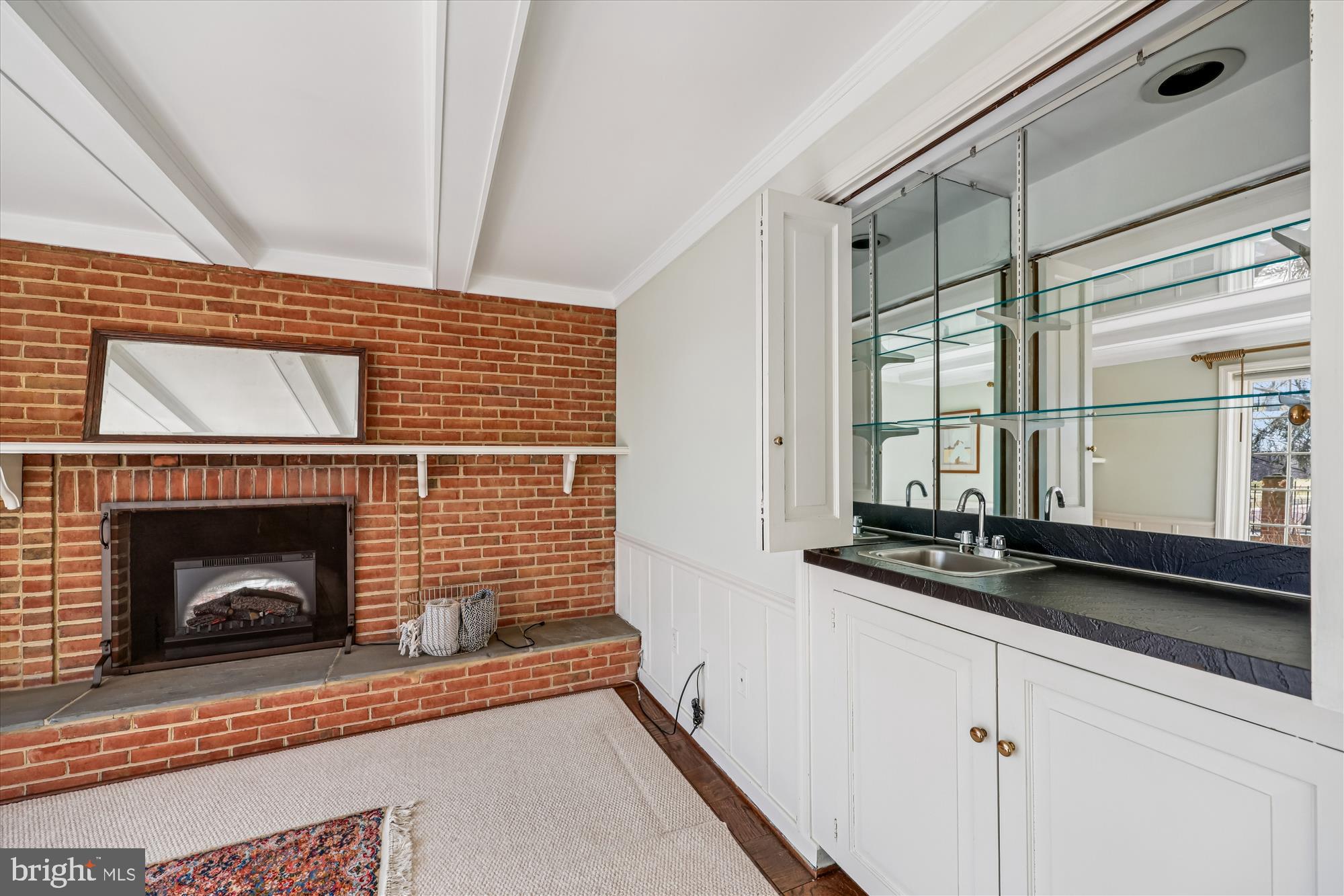 CREST OF WICKFORD - Residential