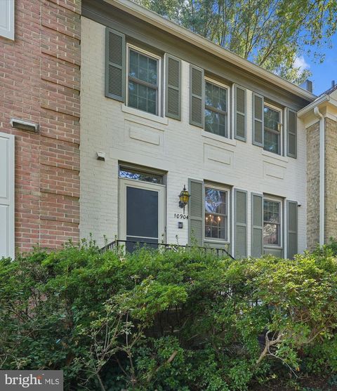 Photo of 10904 Wickshire Way #F-3, ROCKVILLE, MD 20852 (MLS # MDMC2212240)