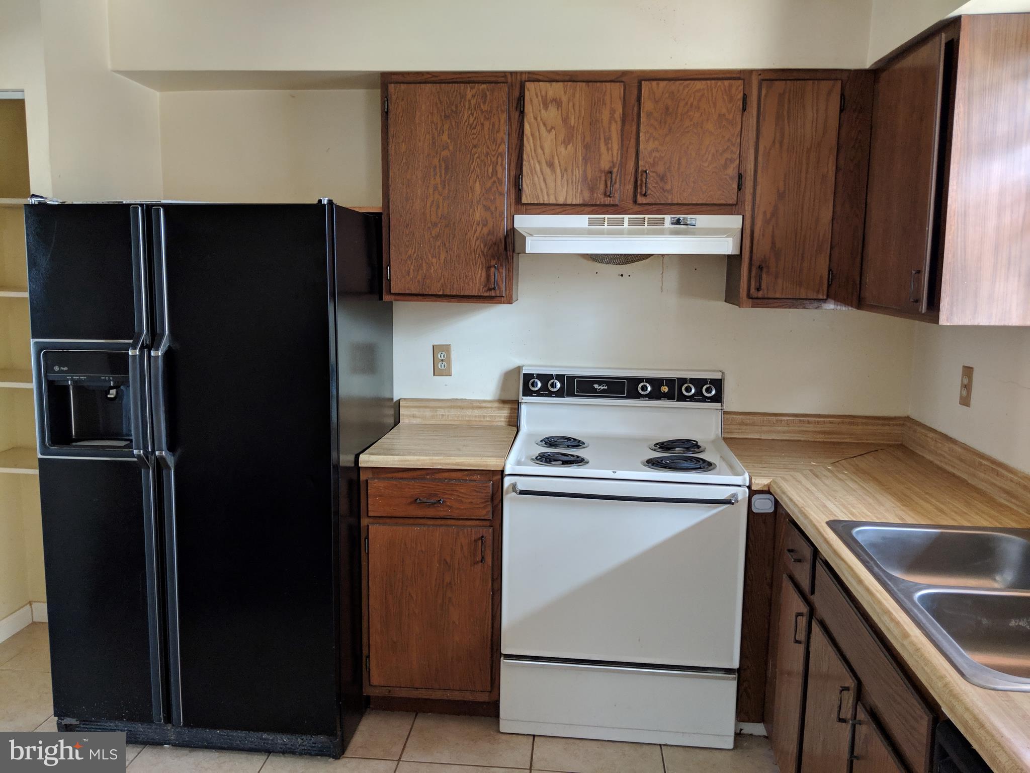 HARBOUR OAKS - Residential