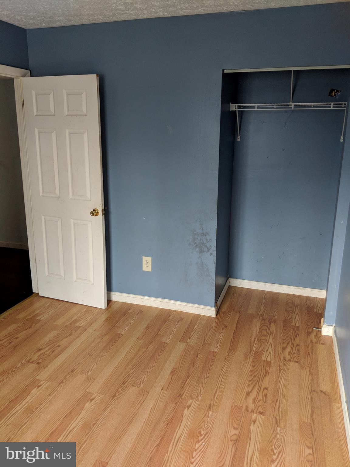 HARBOUR OAKS - Residential