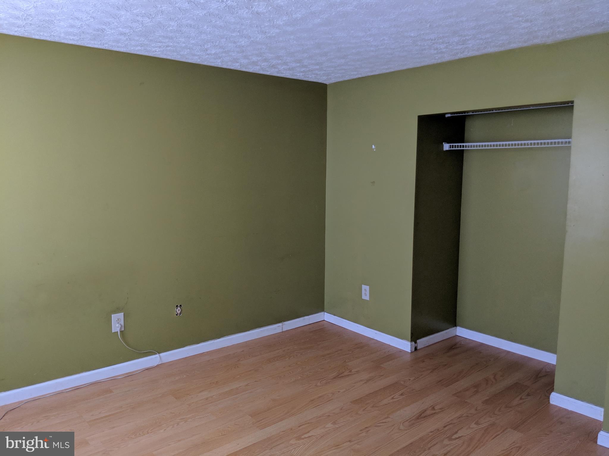 HARBOUR OAKS - Residential