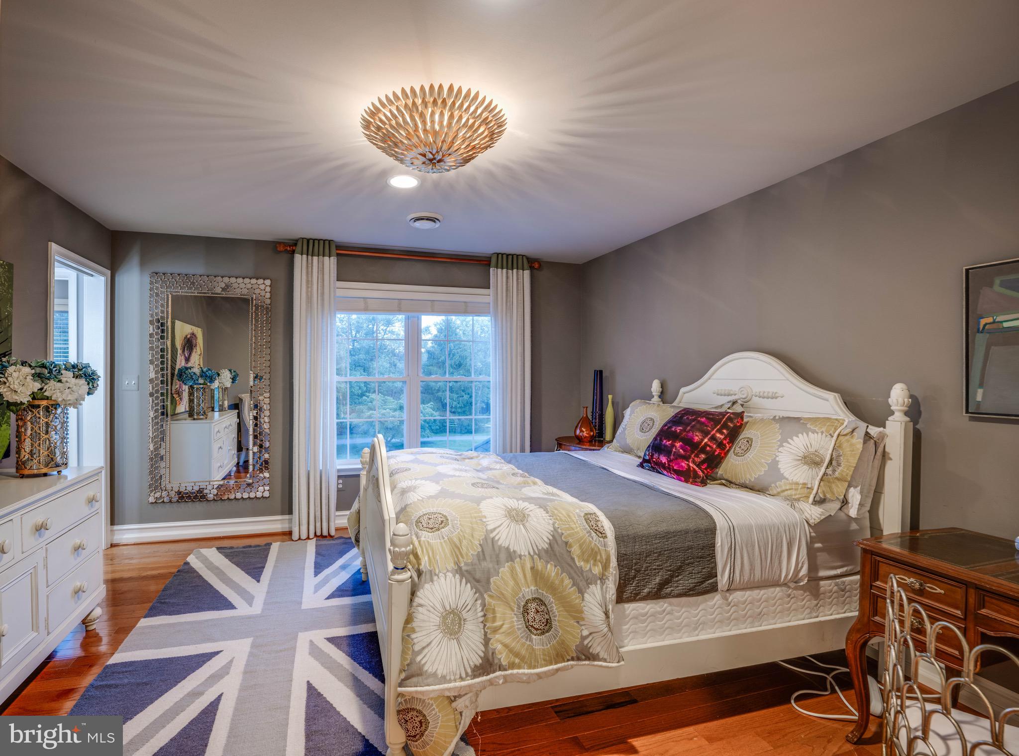 WORTHINGTON GREEN - Residential