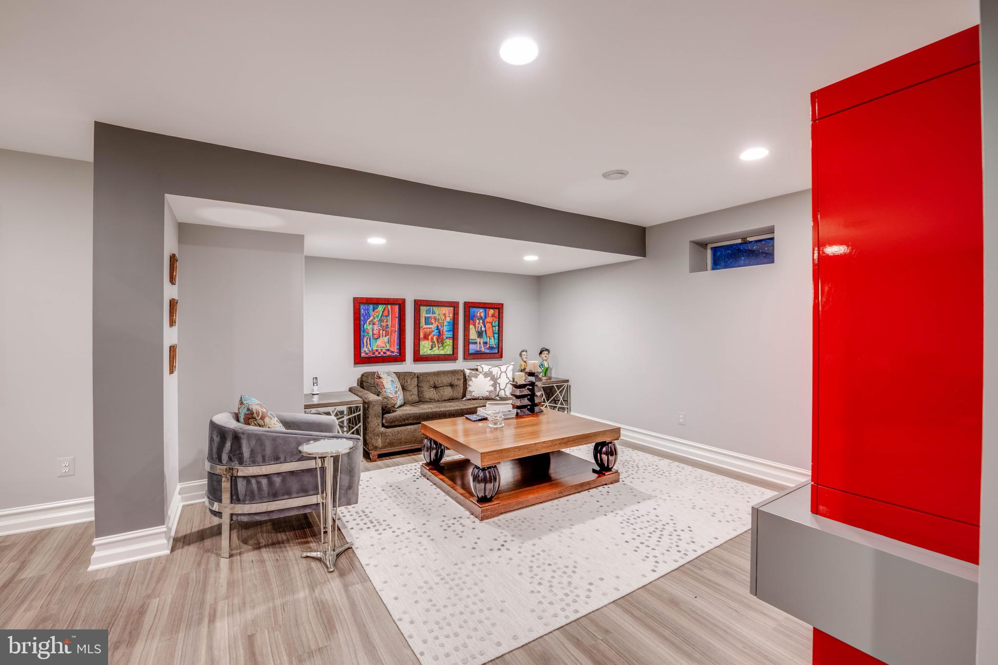 WORTHINGTON GREEN - Residential