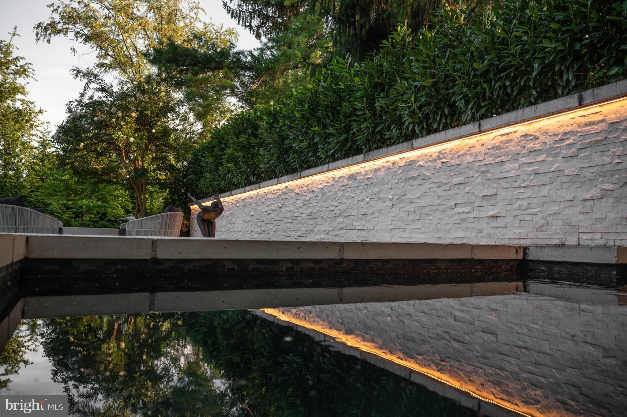 WORTHINGTON GREEN - Residential