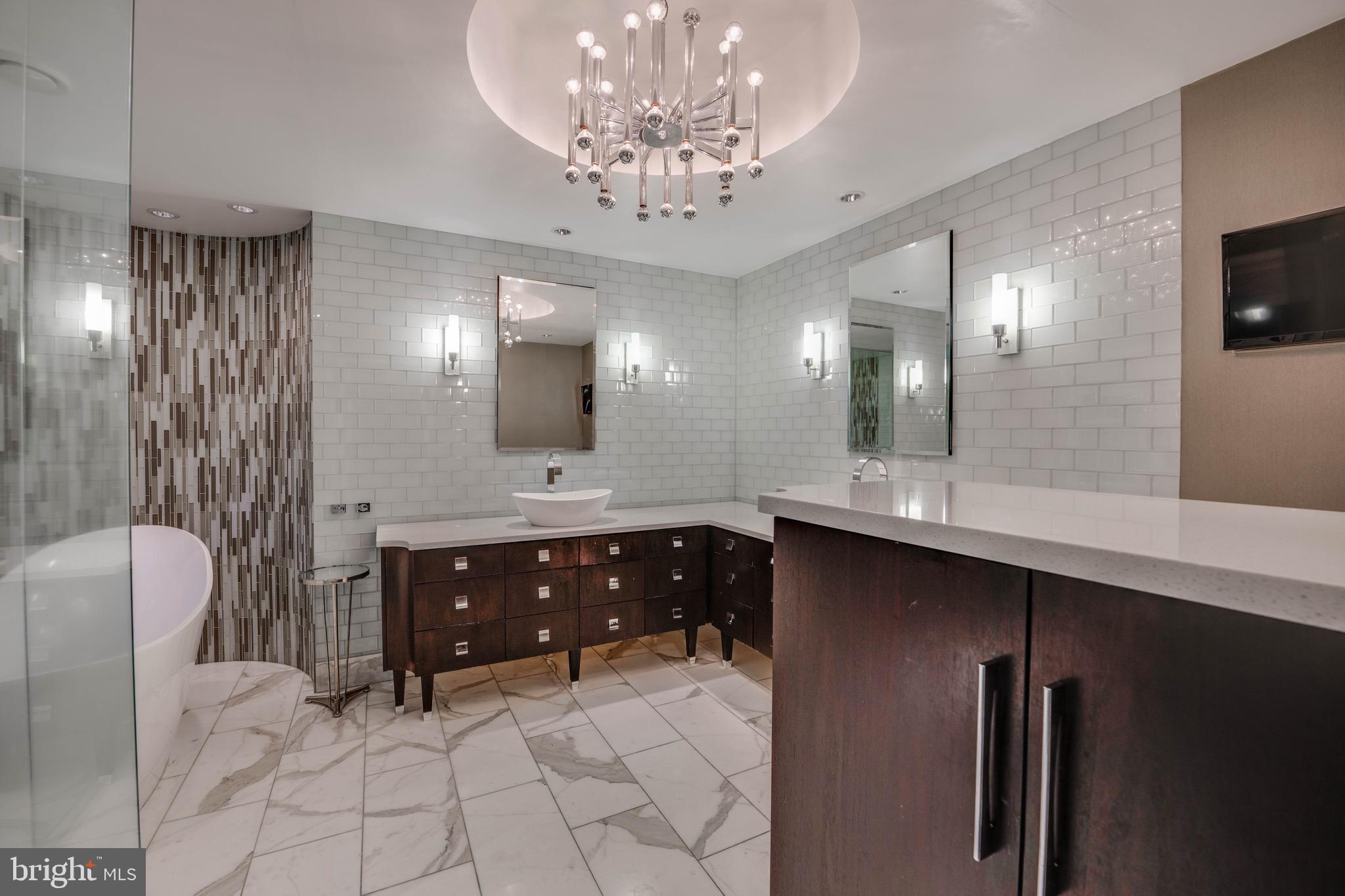 WORTHINGTON GREEN - Residential