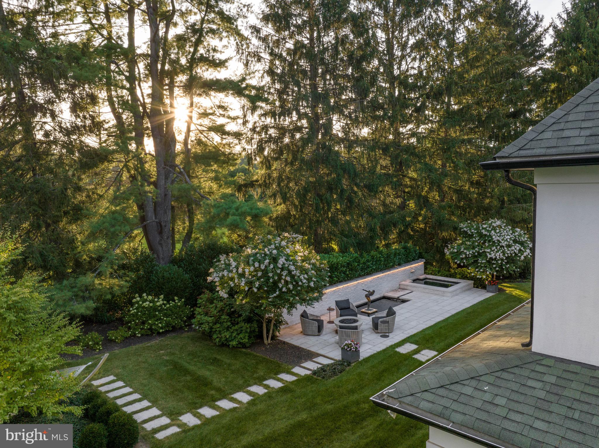 WORTHINGTON GREEN - Residential