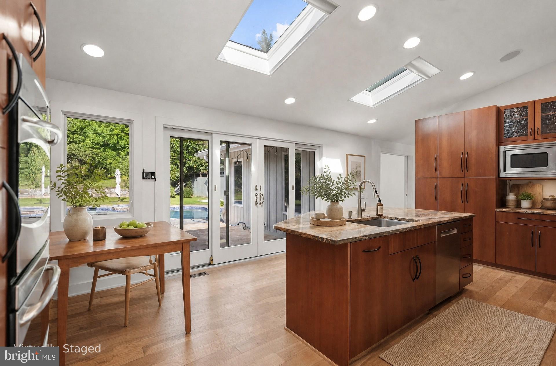 11610 KAREN DRIVE