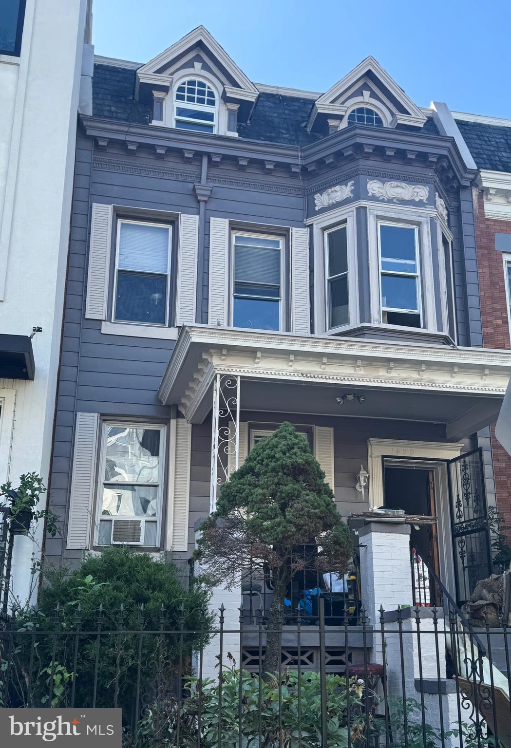 1420 MERIDIAN PLACE NW