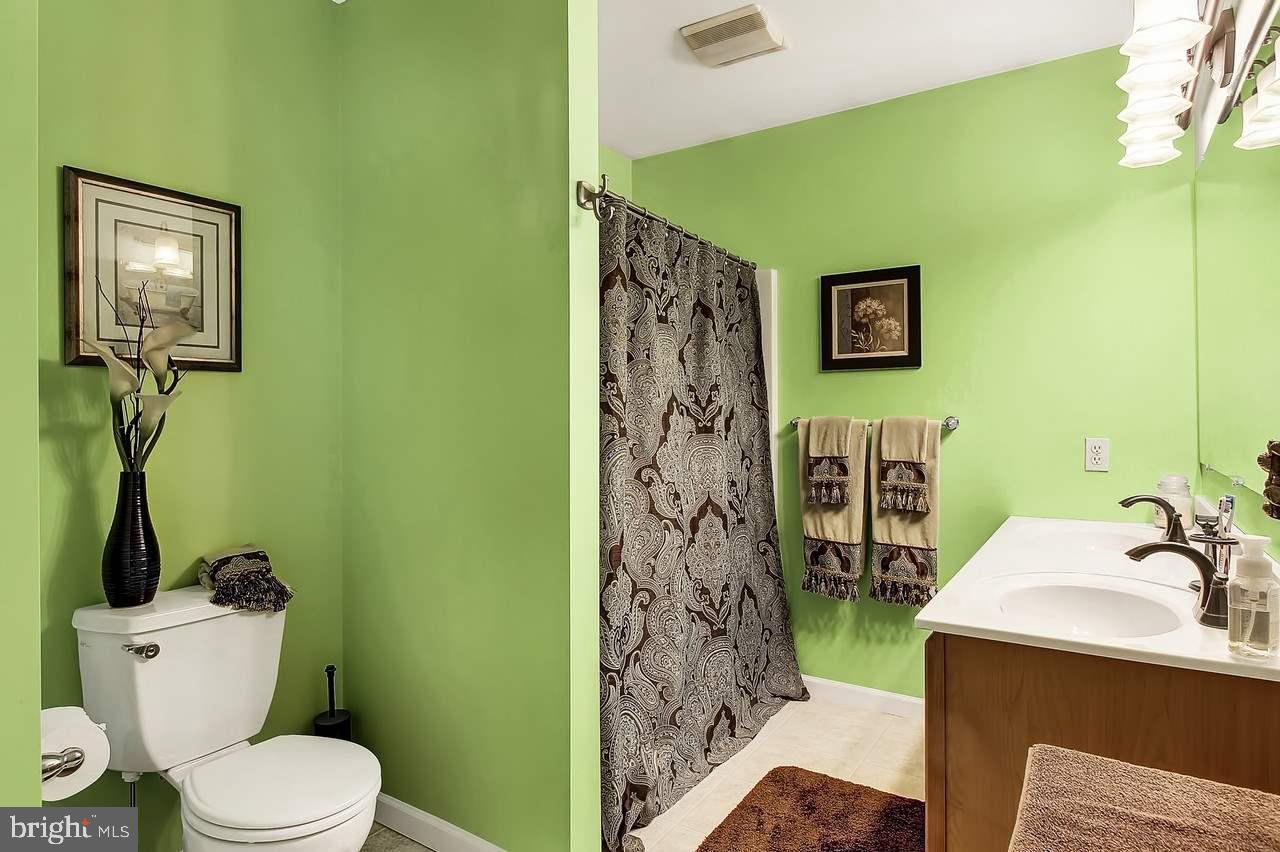 ORCHARD GLEN - Residential