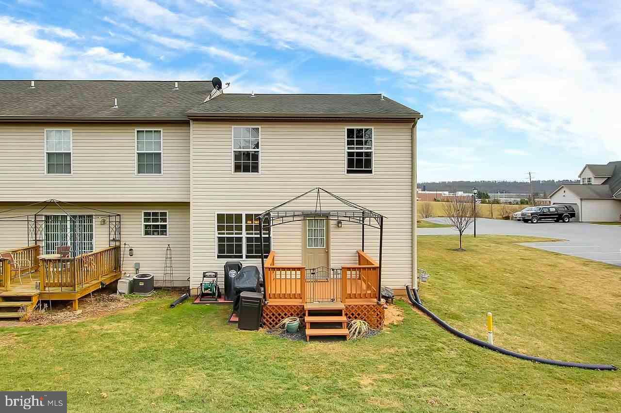 ORCHARD GLEN - Residential