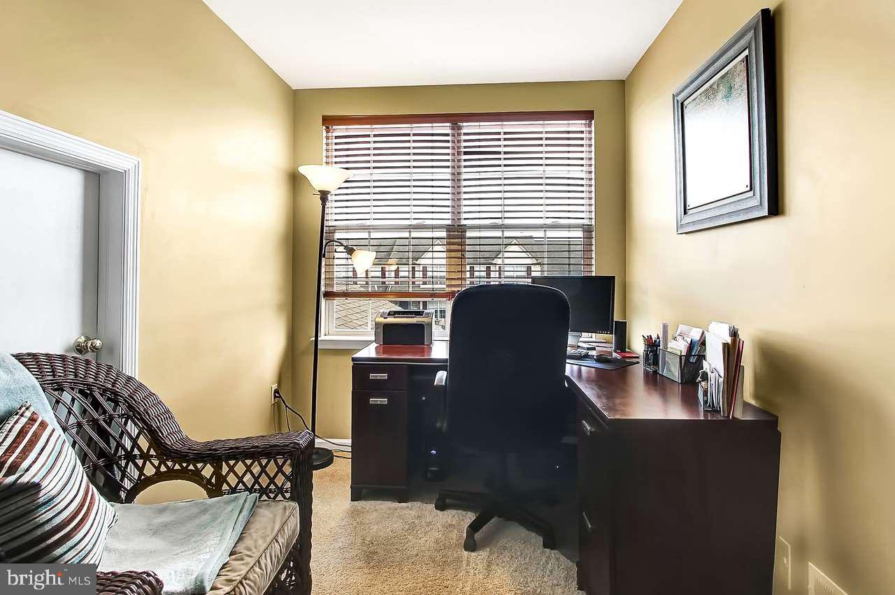 ORCHARD GLEN - Residential