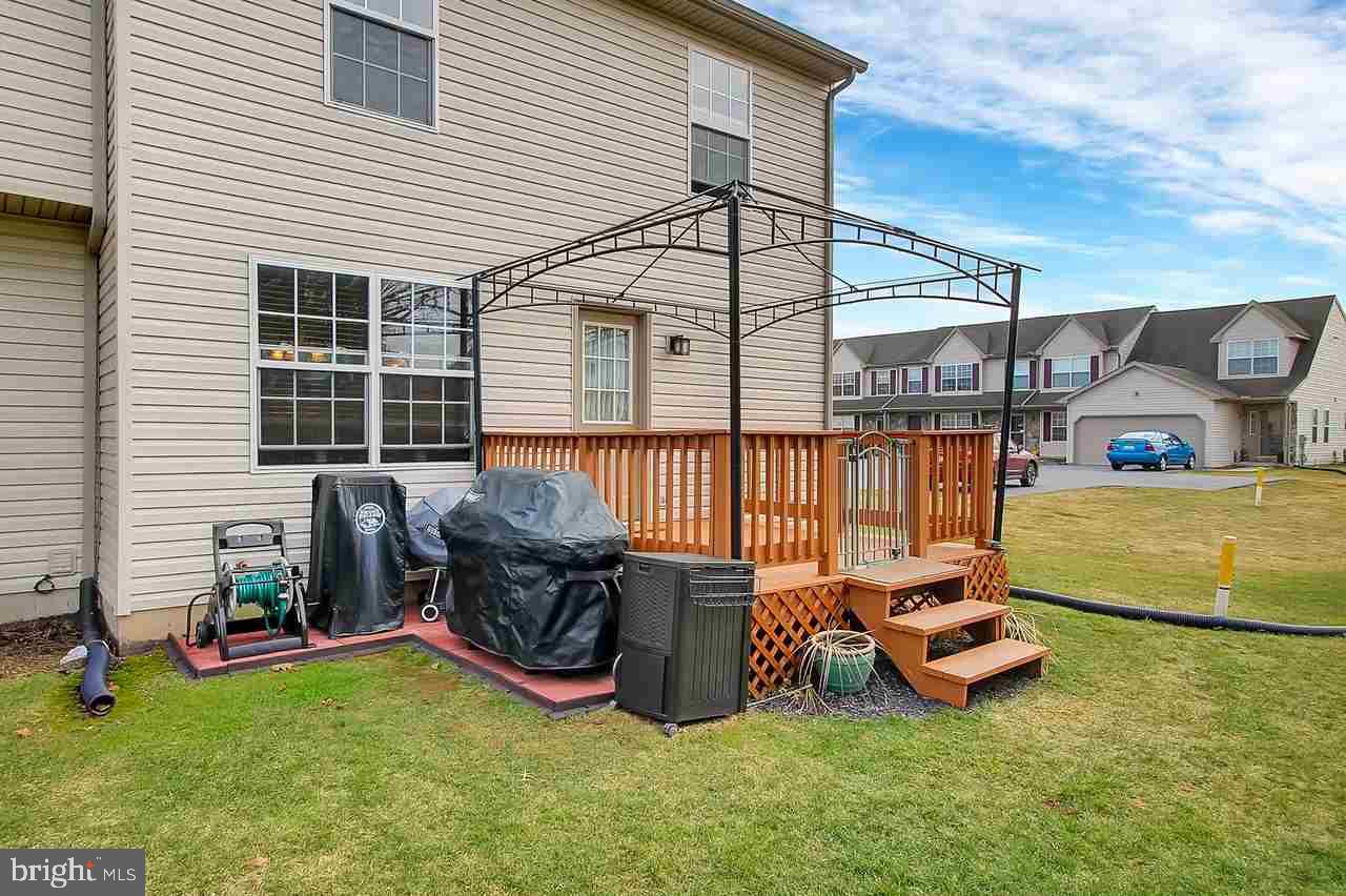 ORCHARD GLEN - Residential