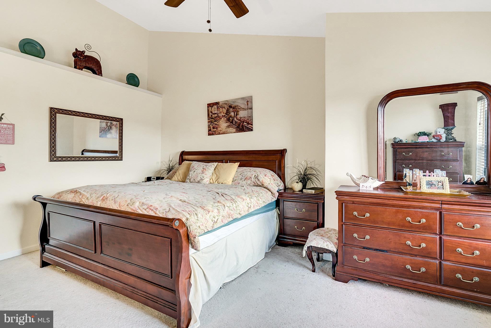 SIGNATURE AT BROADLANDS - Residential