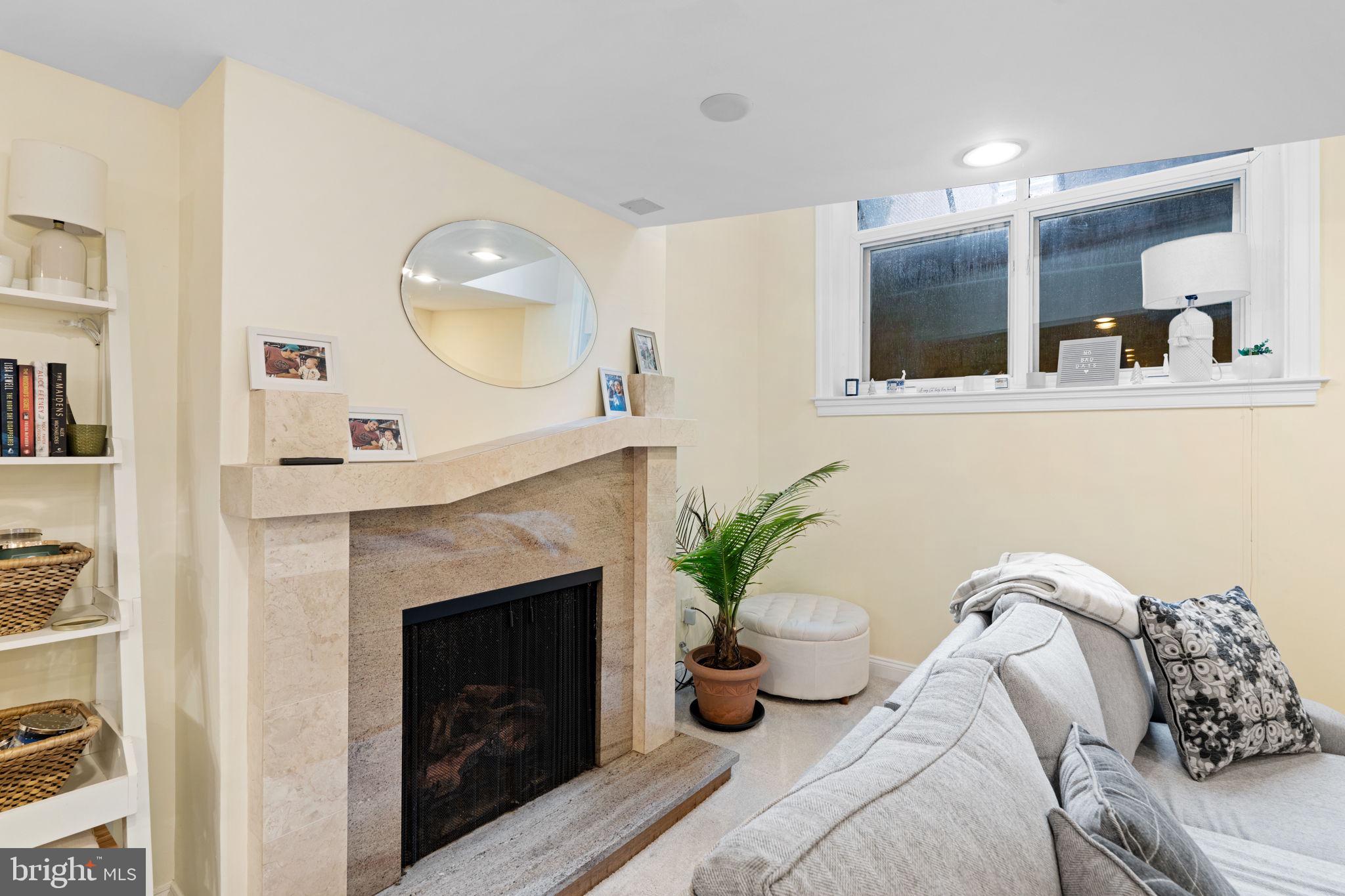 502 S 11TH STREET 38