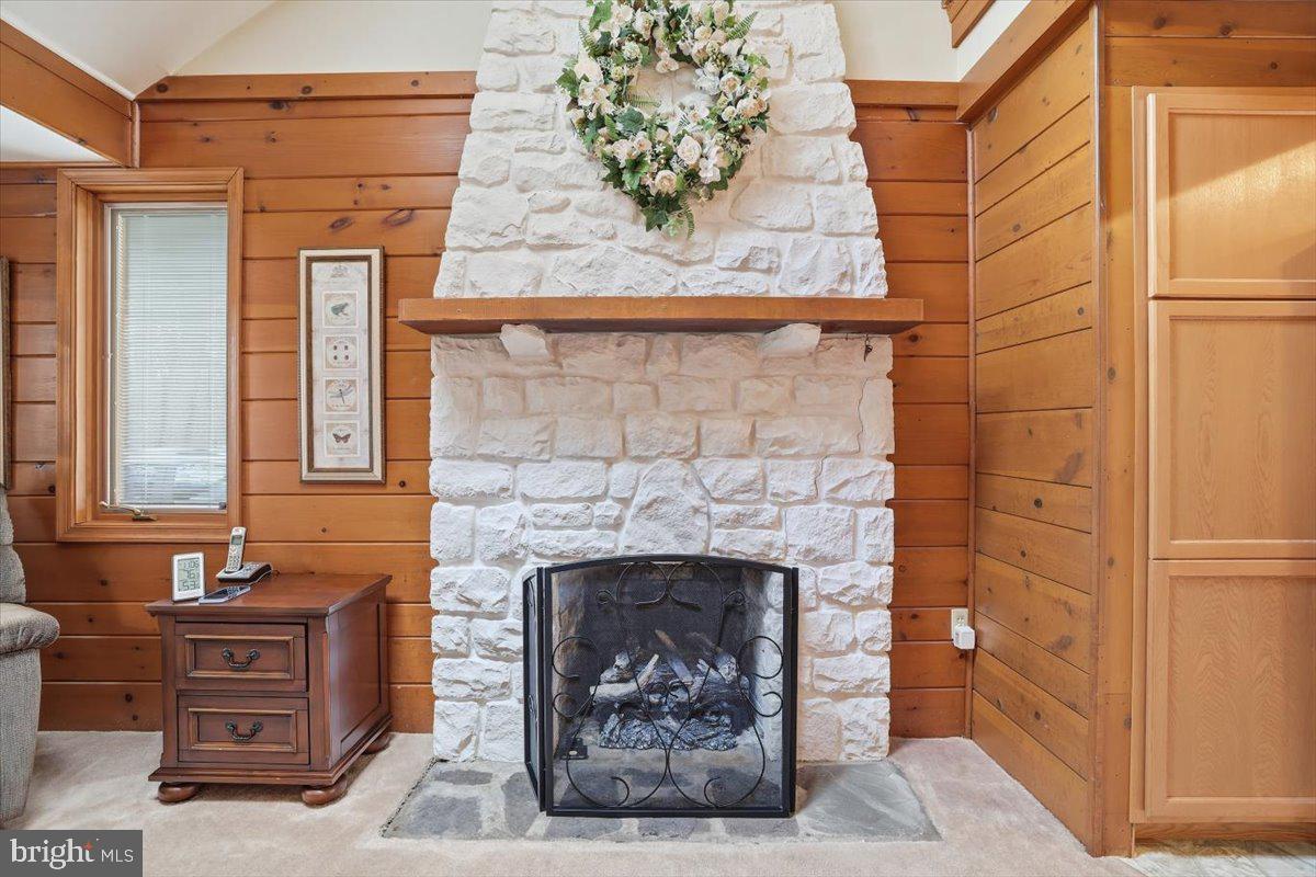 SPLIT ROCK - Residential
