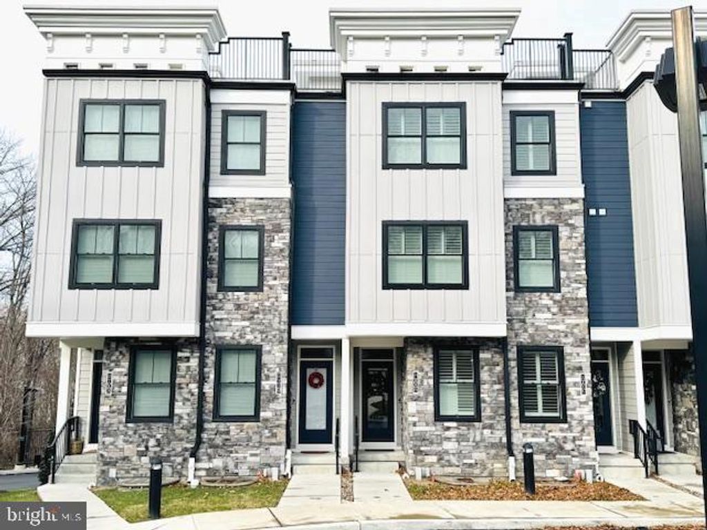 Photo of 2001 Hyview Ter, FORT WASHINGTON, PA 19034 (MLS # PAMC2164152)