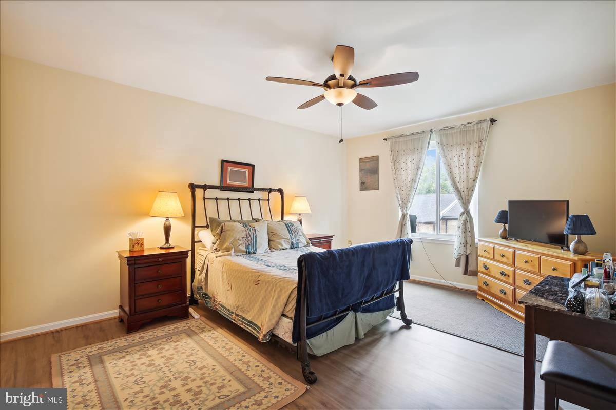 HAWTHORNE VILLAGE - Residential