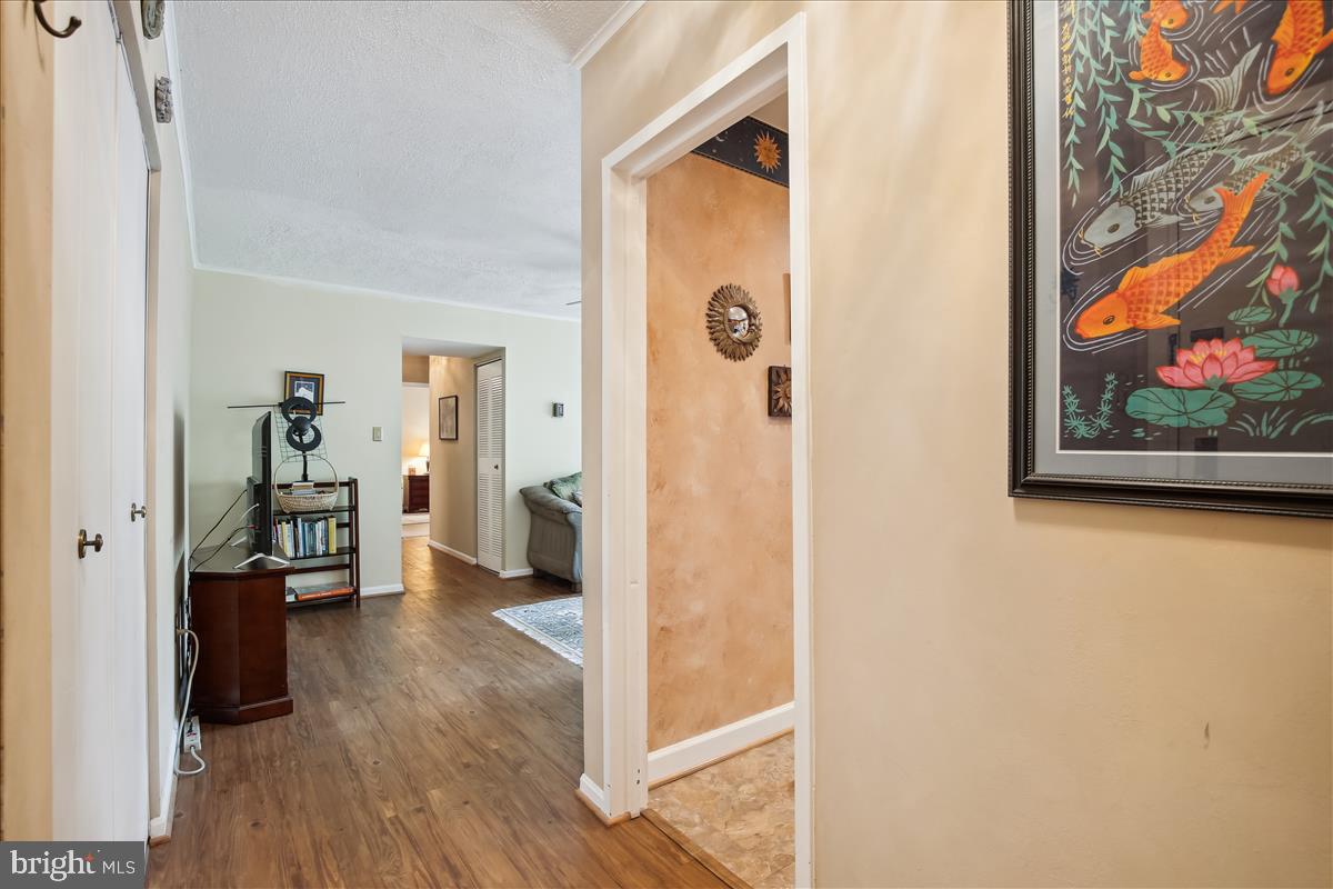 HAWTHORNE VILLAGE - Residential