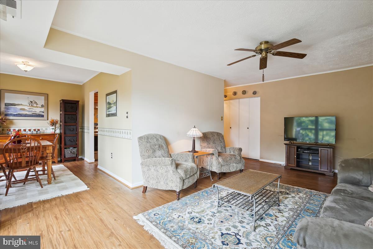 HAWTHORNE VILLAGE - Residential