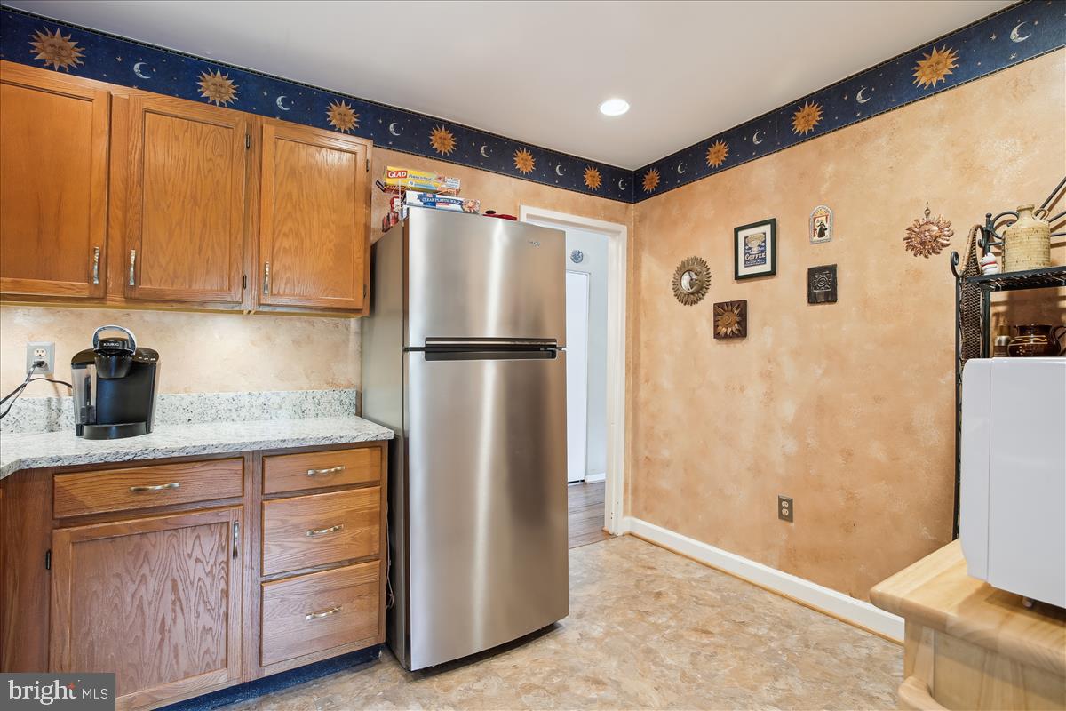 HAWTHORNE VILLAGE - Residential