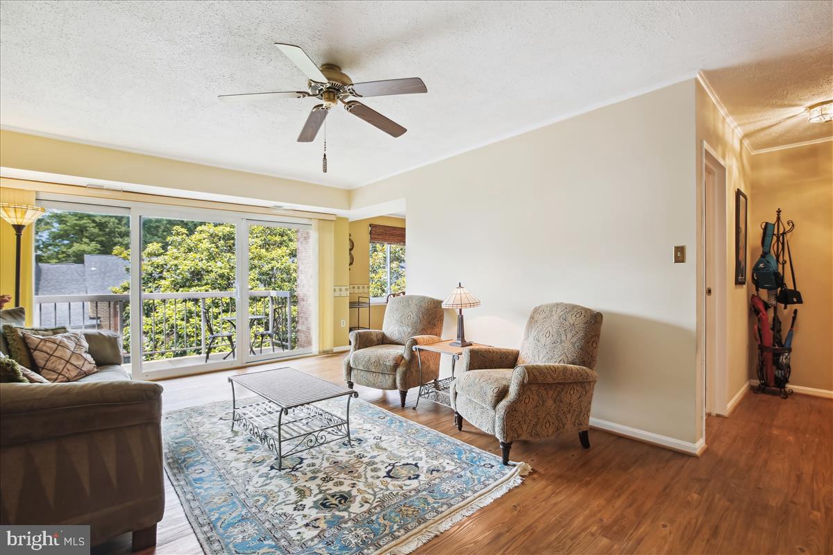 HAWTHORNE VILLAGE - Residential