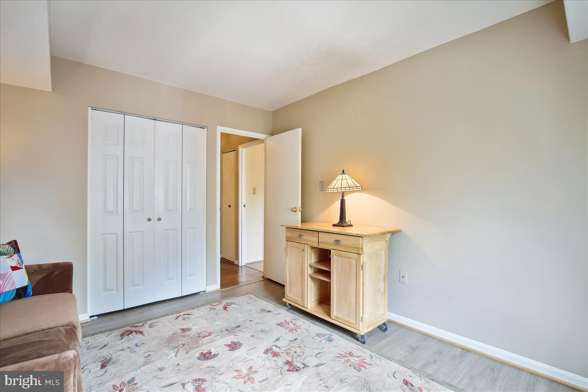 HAWTHORNE VILLAGE - Residential