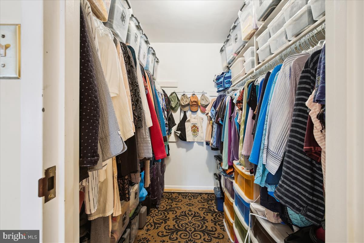 HAWTHORNE VILLAGE - Residential