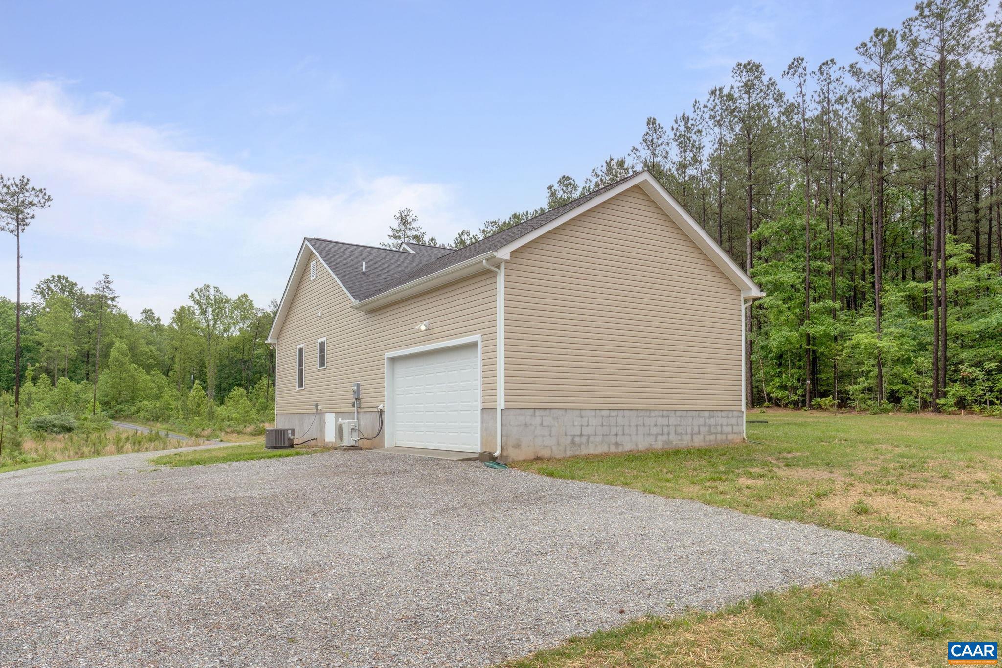 CALEDONIA - Residential