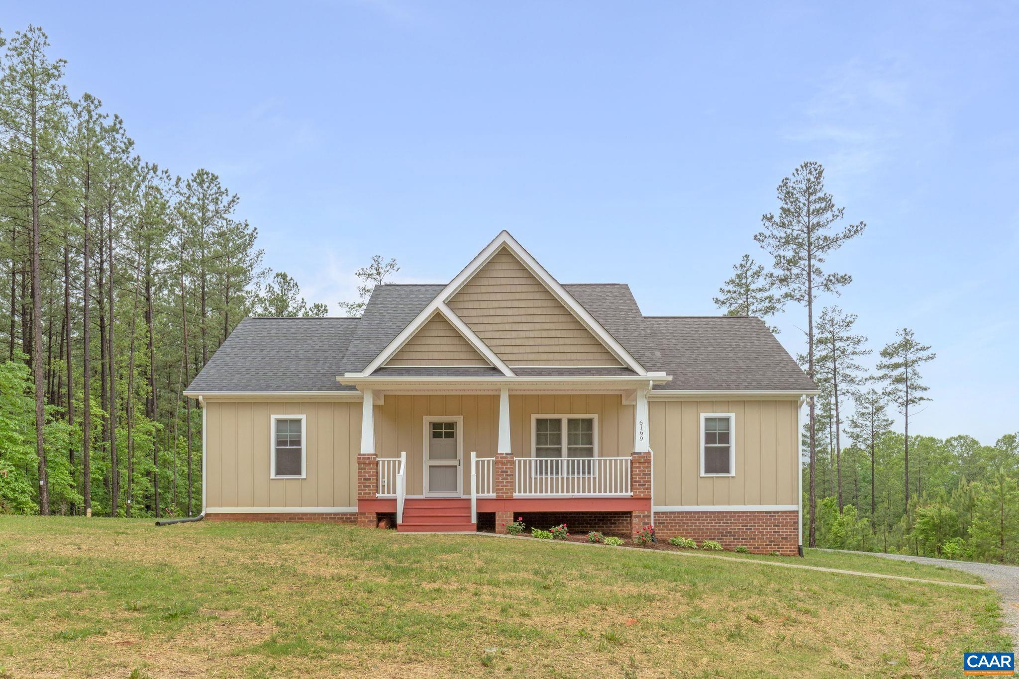 CALEDONIA - Residential