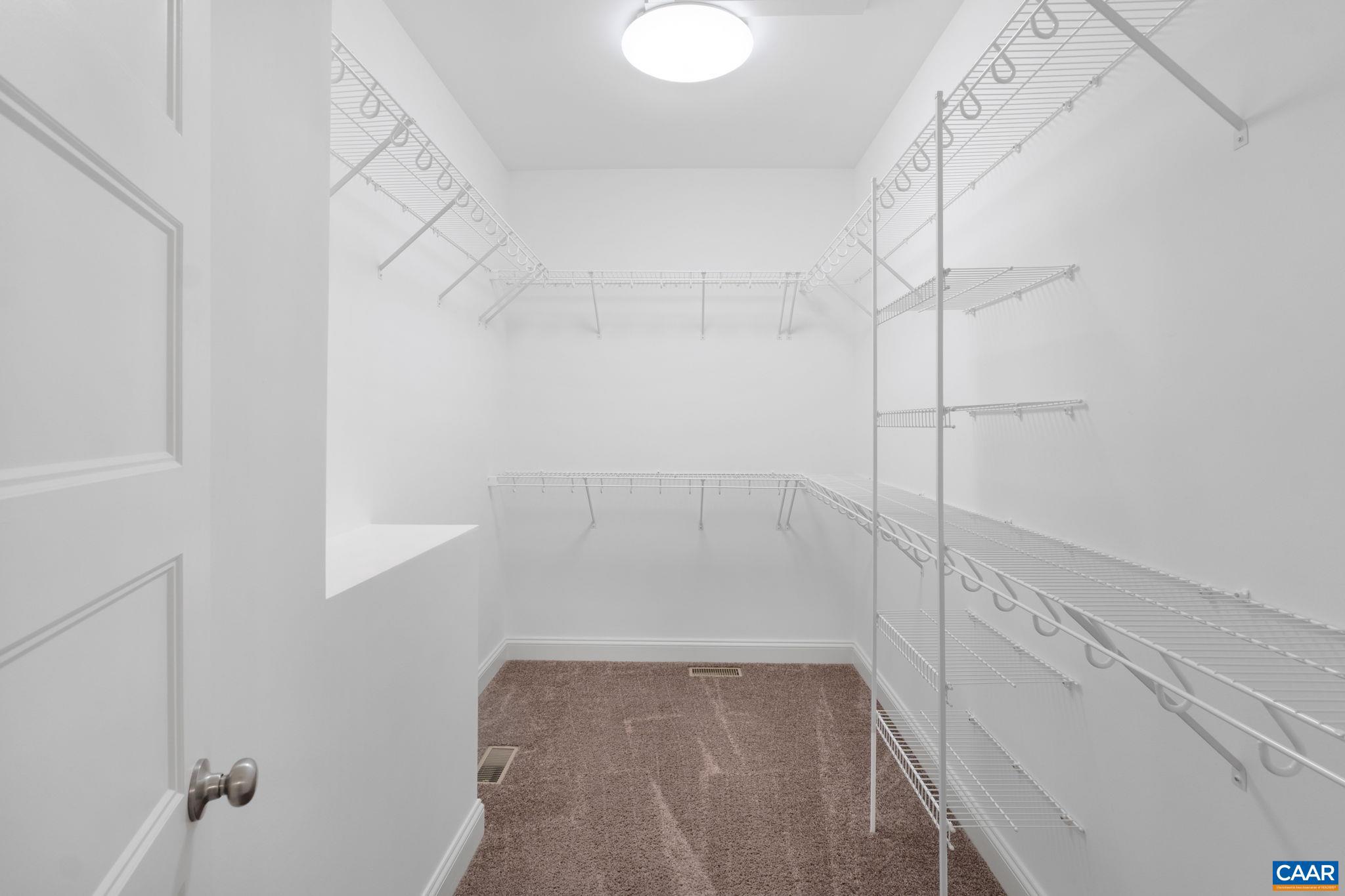 CALEDONIA - Residential