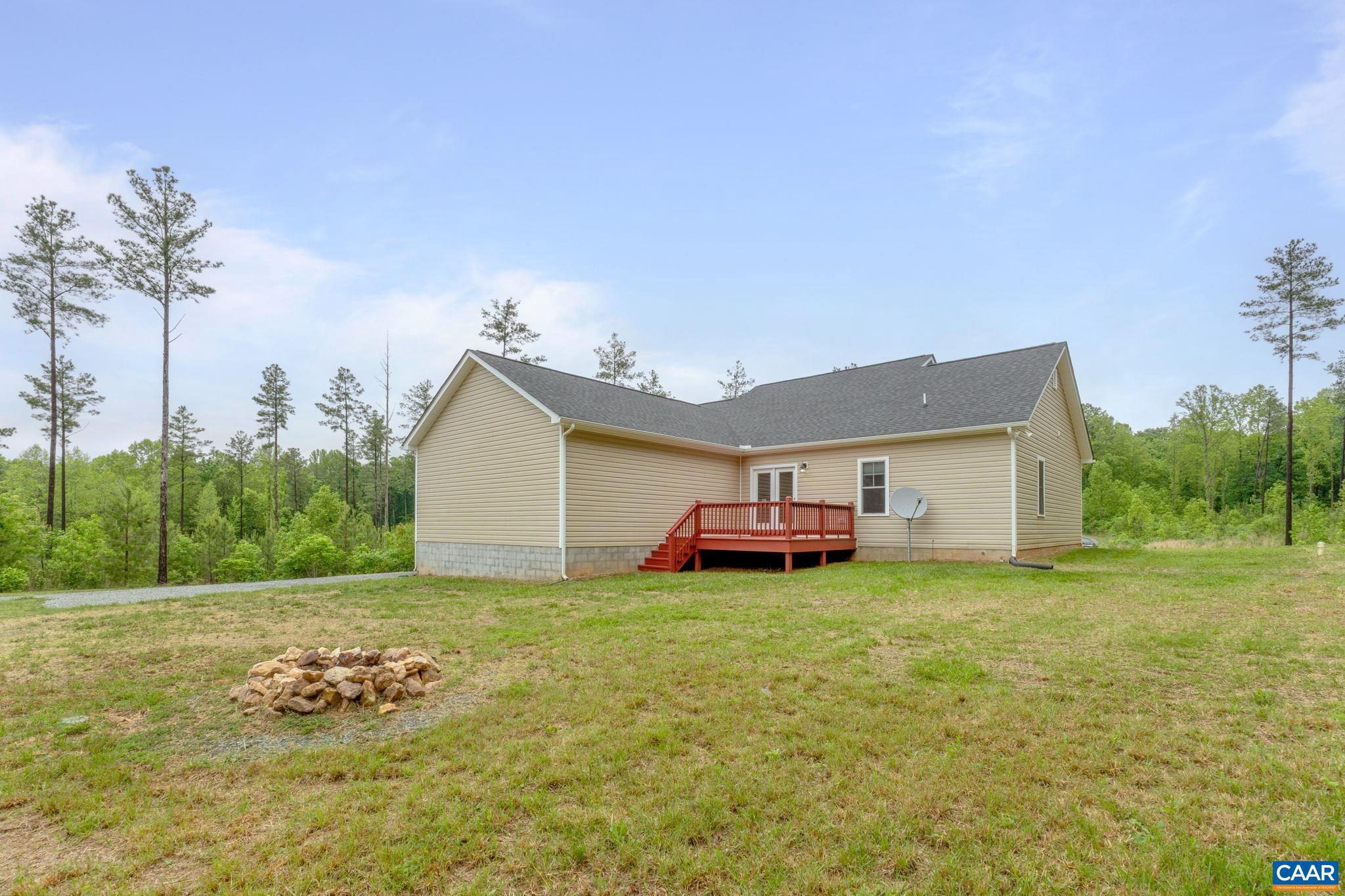 CALEDONIA - Residential