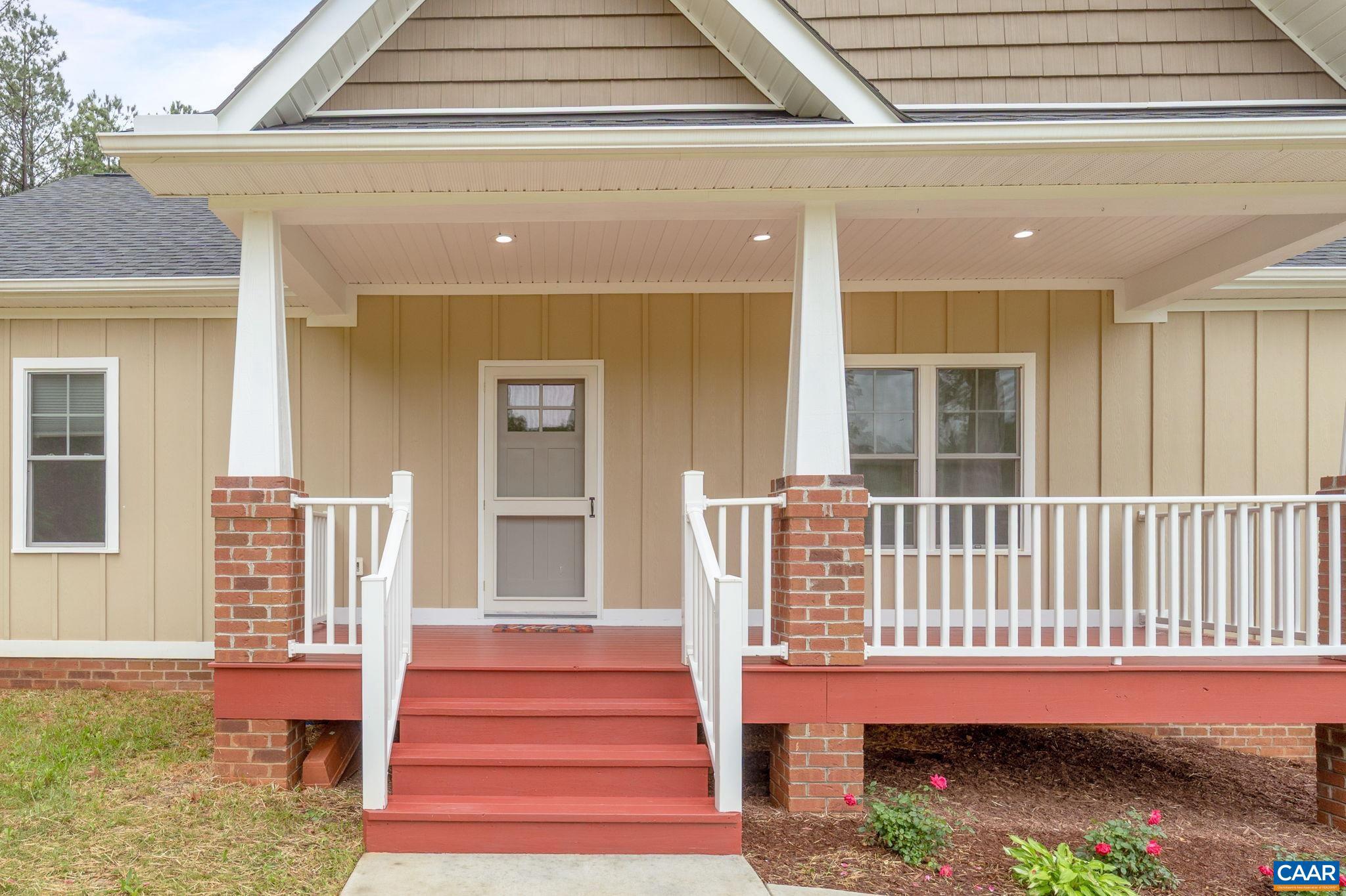 CALEDONIA - Residential