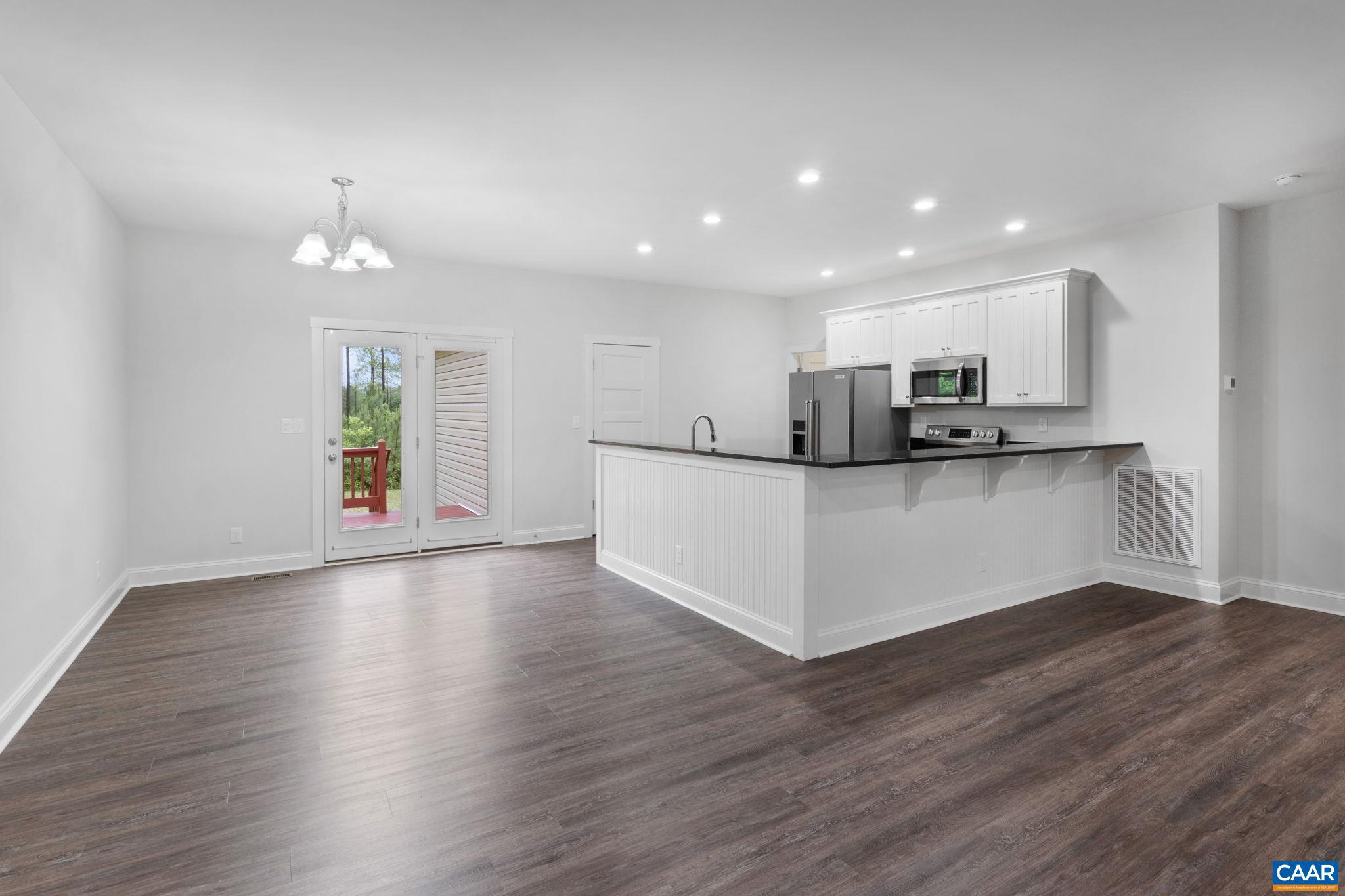 CALEDONIA - Residential