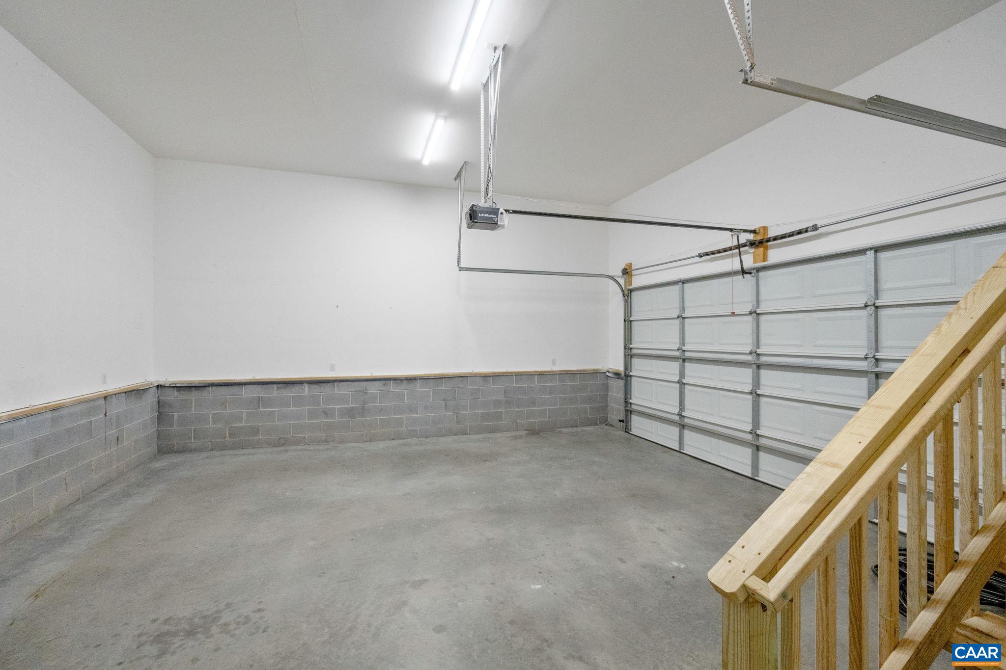 CALEDONIA - Residential