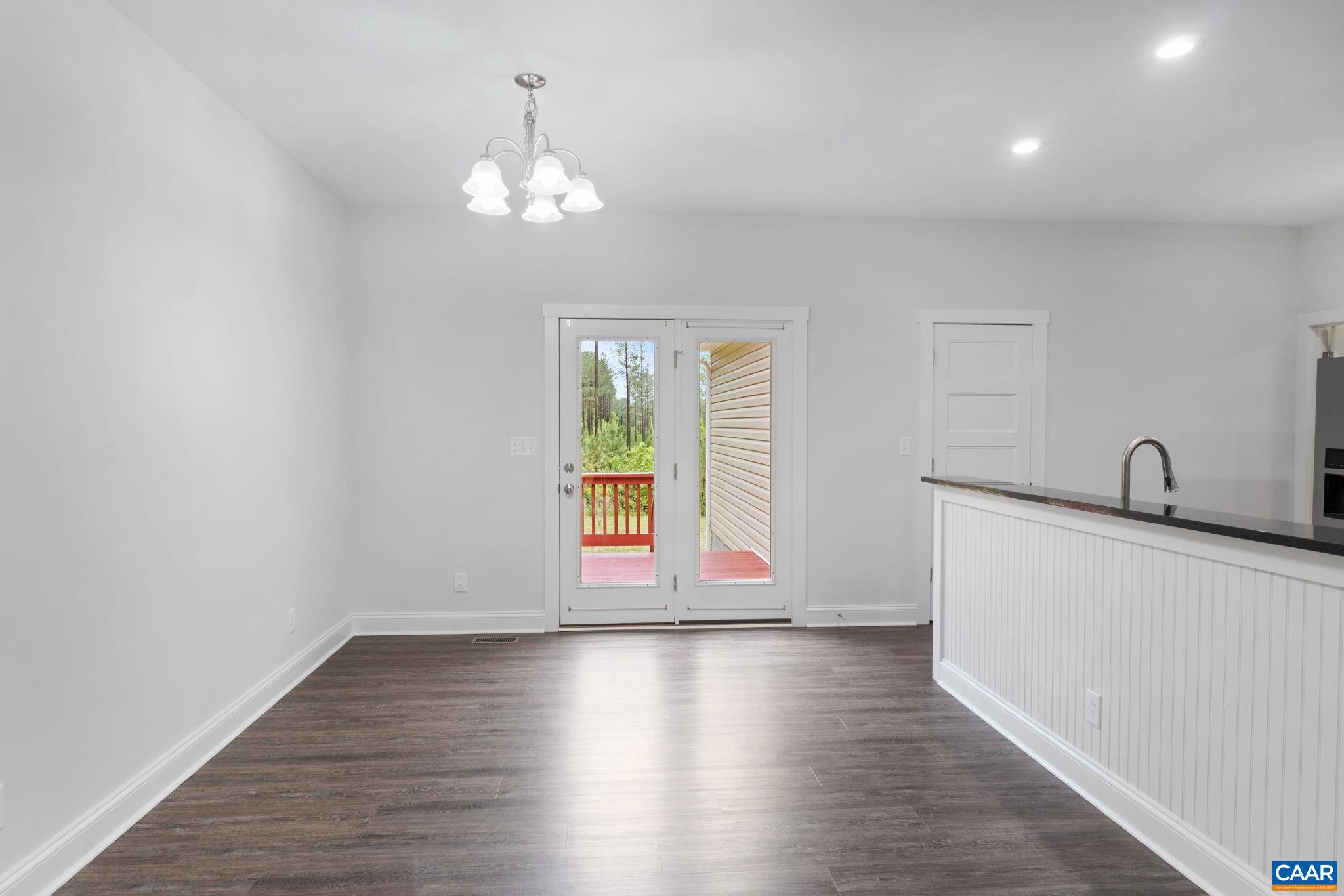 CALEDONIA - Residential