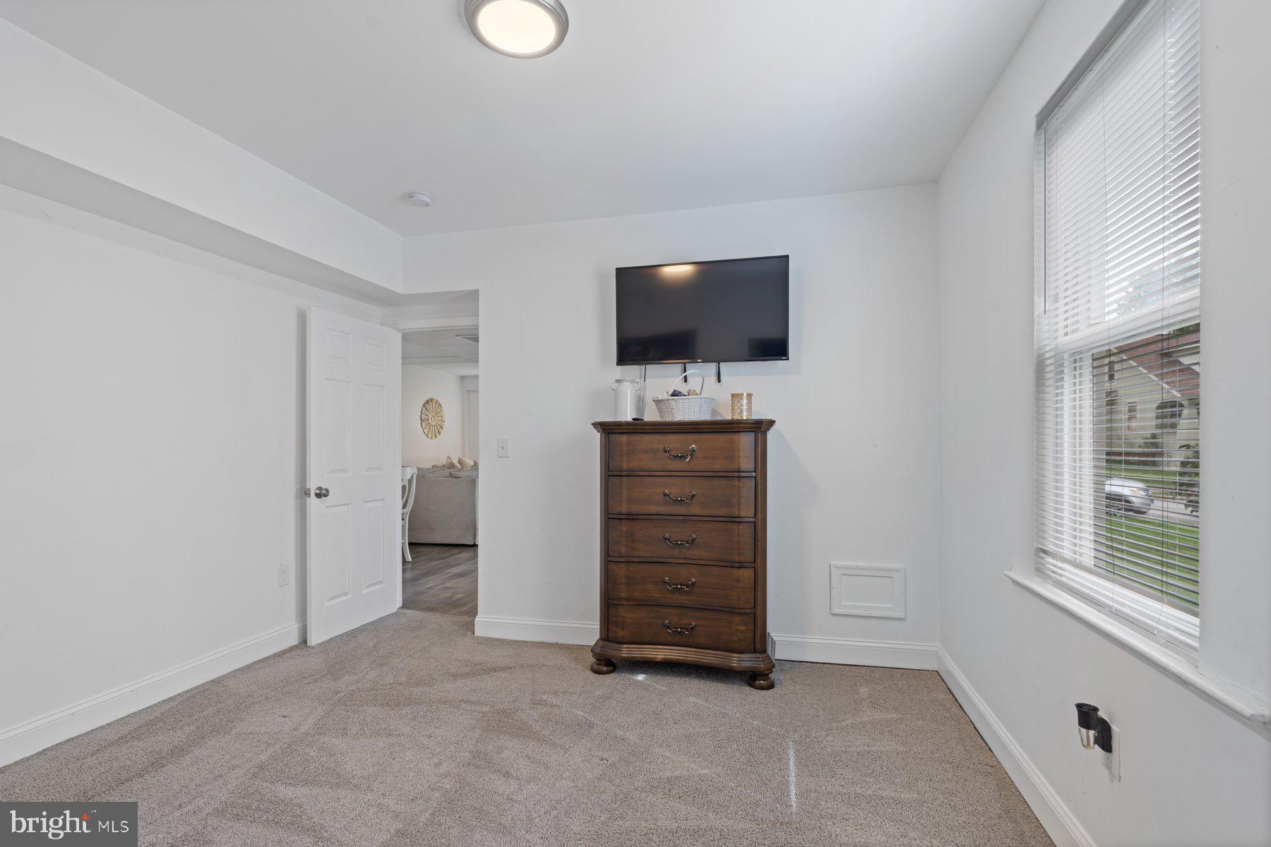 HAMILTON - Residential
