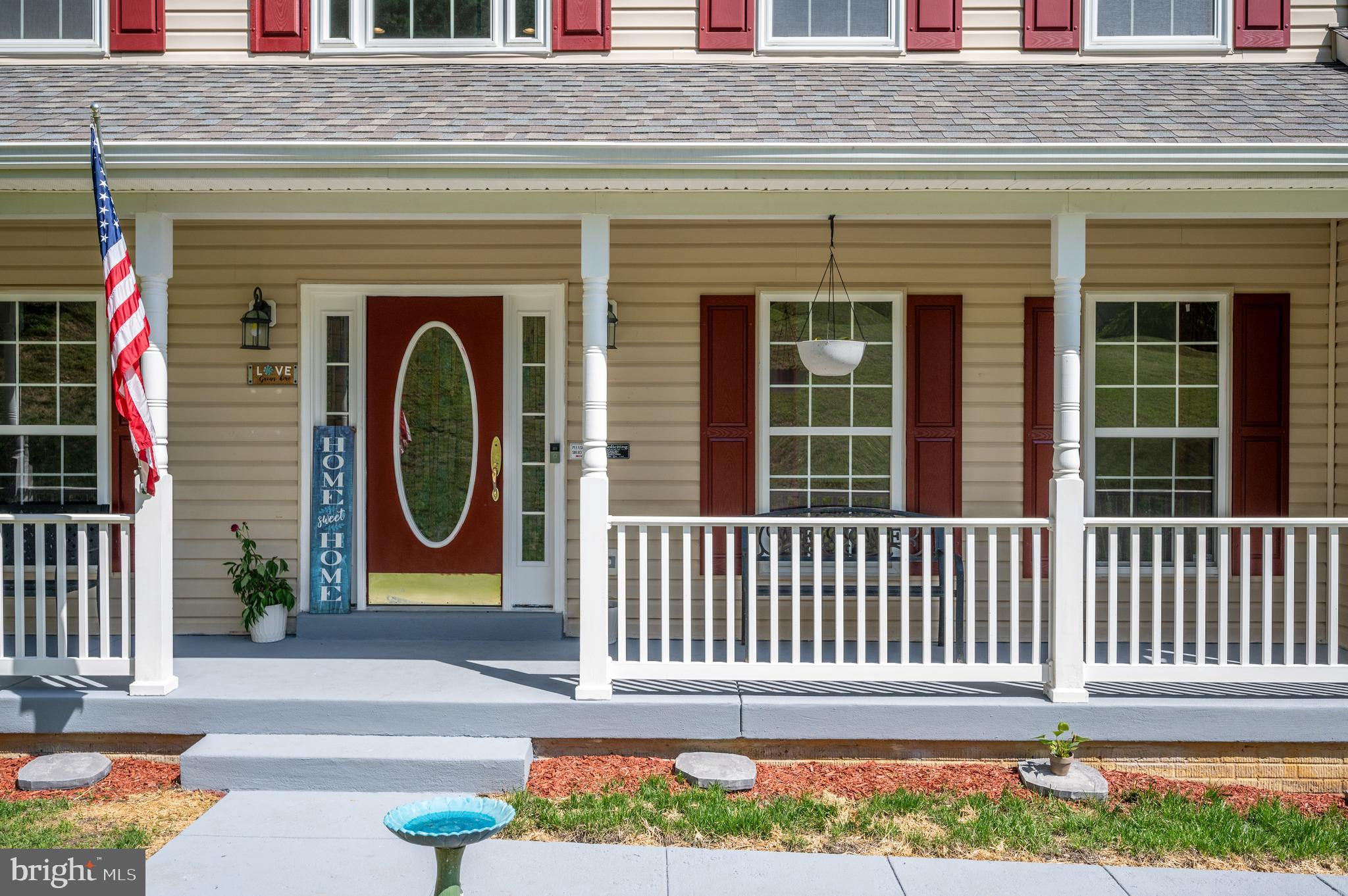 36 CRESTWOOD LANE