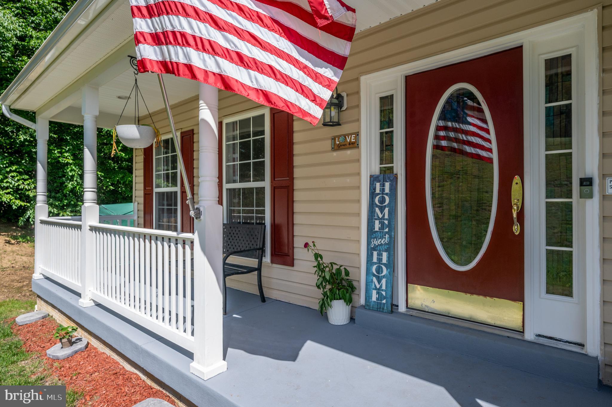 36 CRESTWOOD LANE