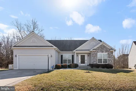 636 Windermere Dr, Culpeper, VA MLS: VACU2009700