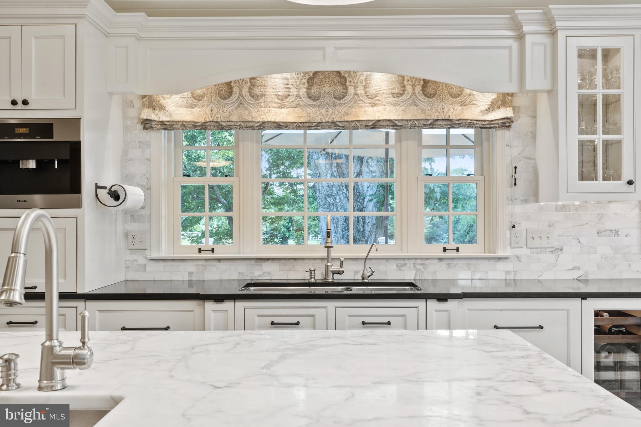 MY LADY'S MANOR - Residential